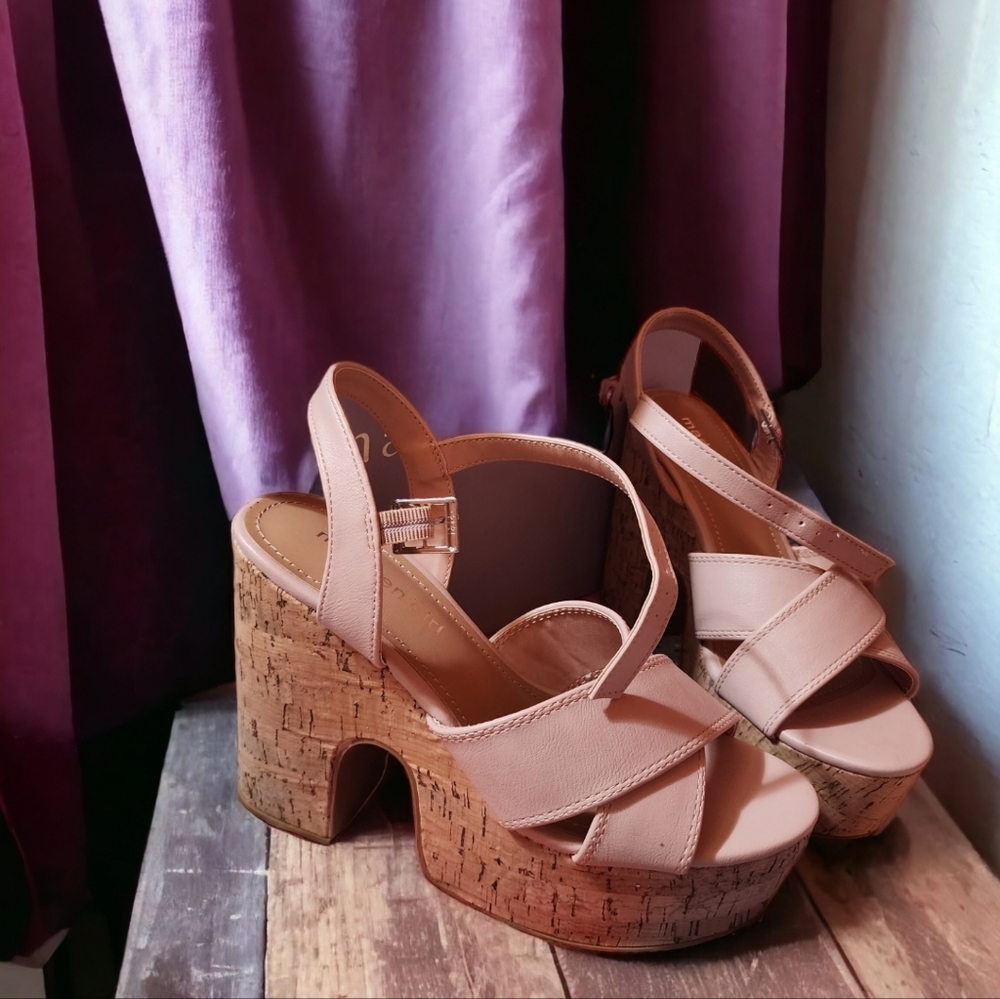 Women Platforms